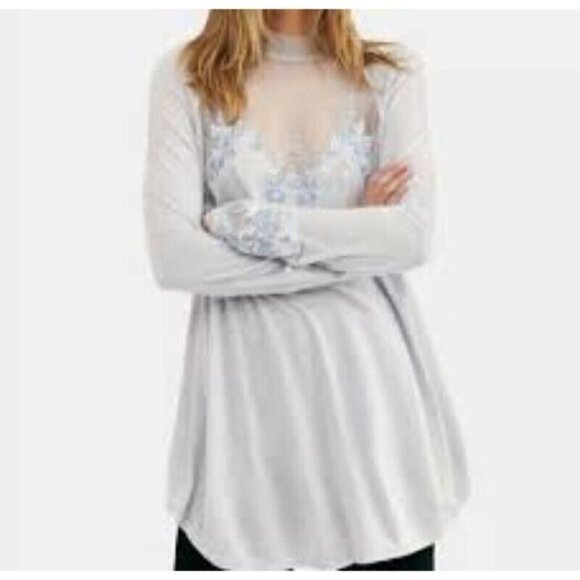 FREE PEOPLE SAHELI EMBROIDERED MESH FLORAL GLACIER ICE BLOUSE  TOP SIZE  MEDIUM - Picture 2 of 9